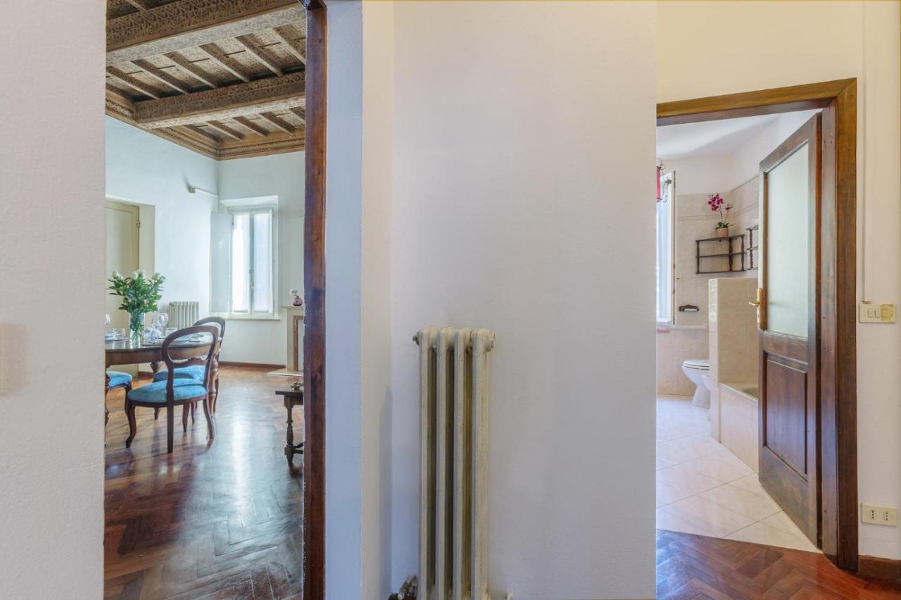 Apartamento Frescobaldi Aparments! A Casa Di Francesco Ferrara Exterior foto