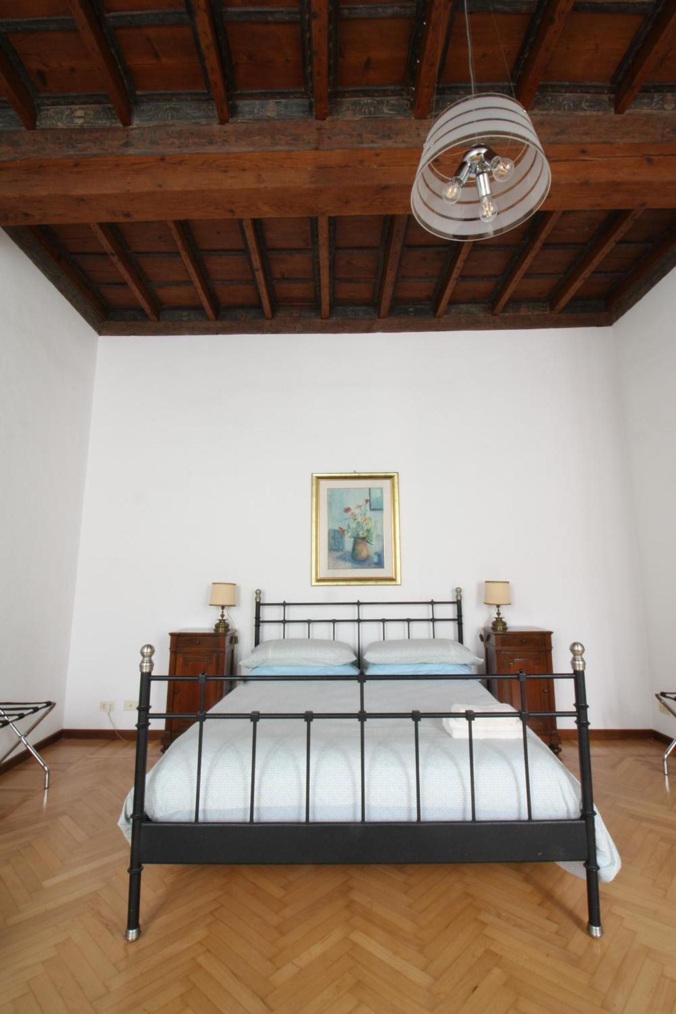 Apartamento Frescobaldi Aparments! A Casa Di Francesco Ferrara Exterior foto