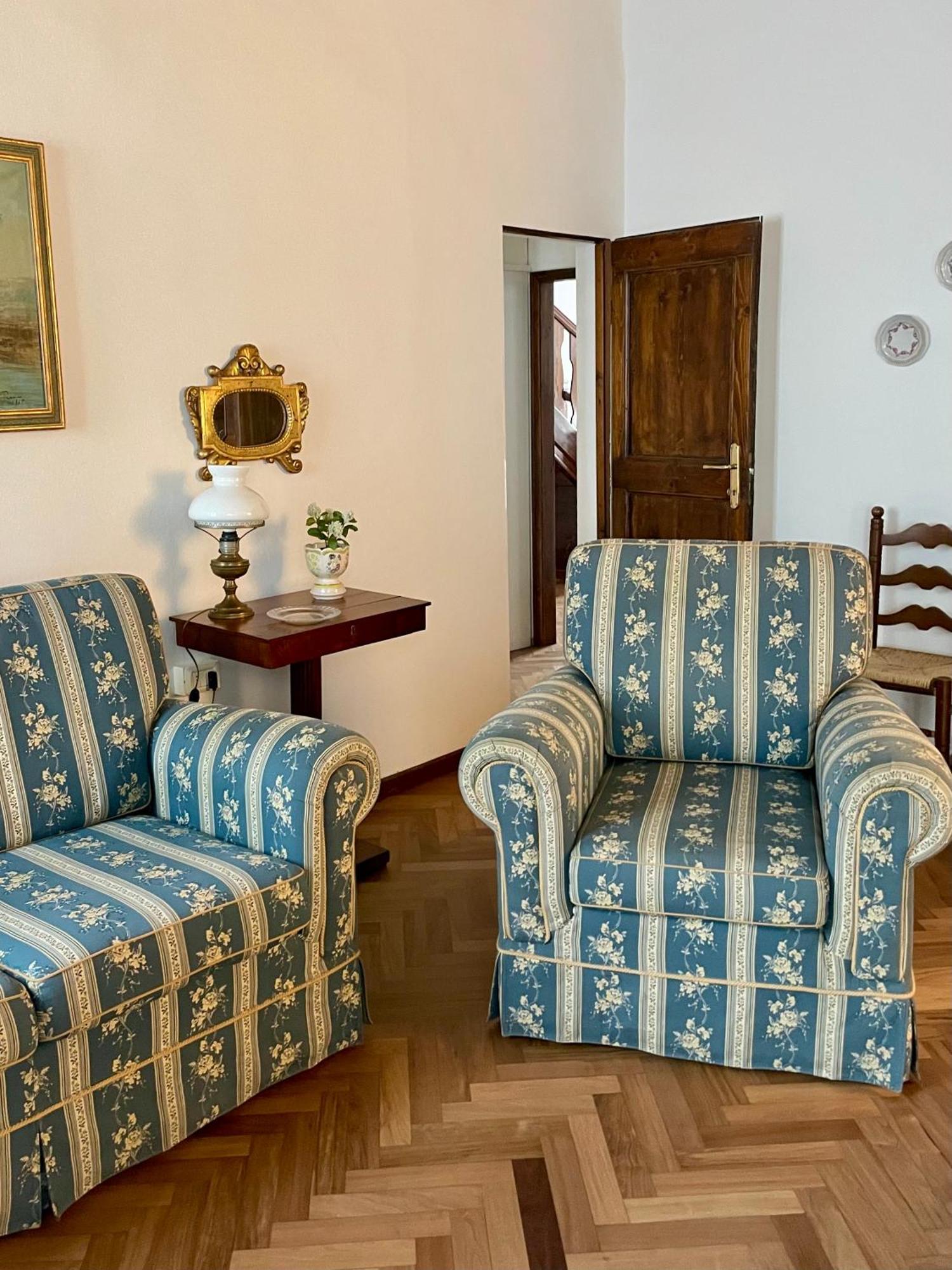 Apartamento Frescobaldi Aparments! A Casa Di Francesco Ferrara Exterior foto